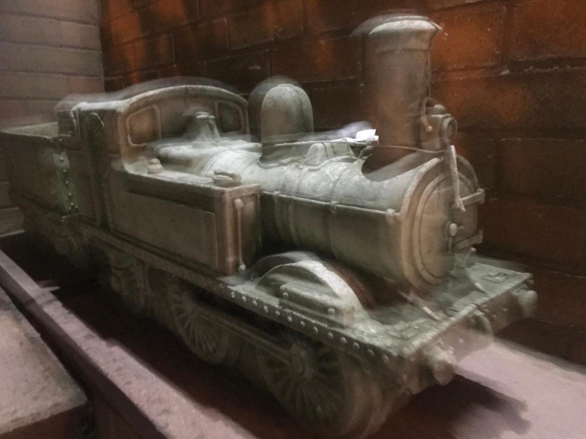 Hot Tub Hide Away Near Alton Towers Staffordshire Hotell Cheddleton Exteriör bild