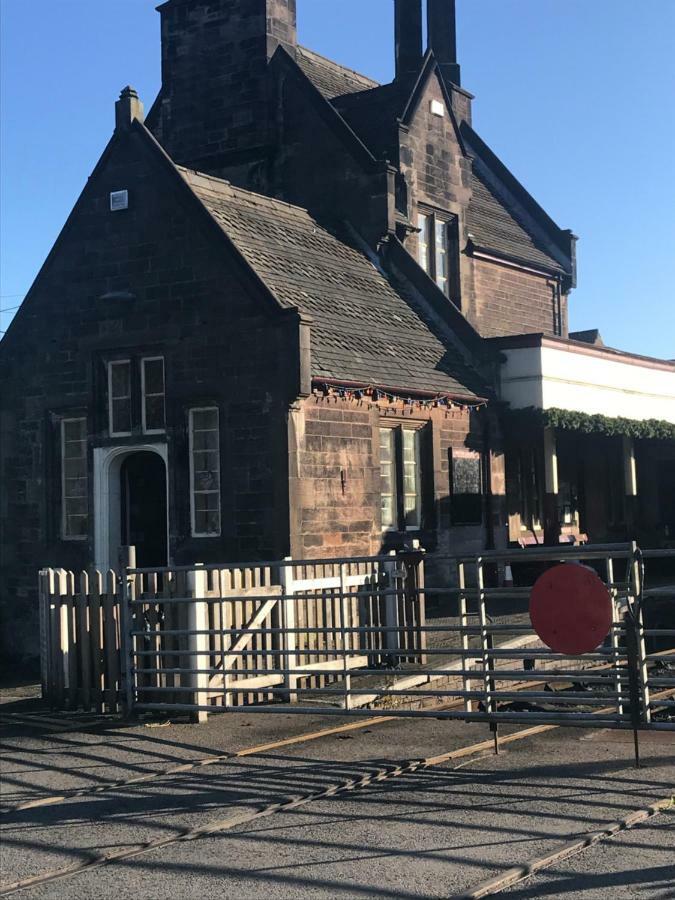 Hot Tub Hide Away Near Alton Towers Staffordshire Hotell Cheddleton Exteriör bild